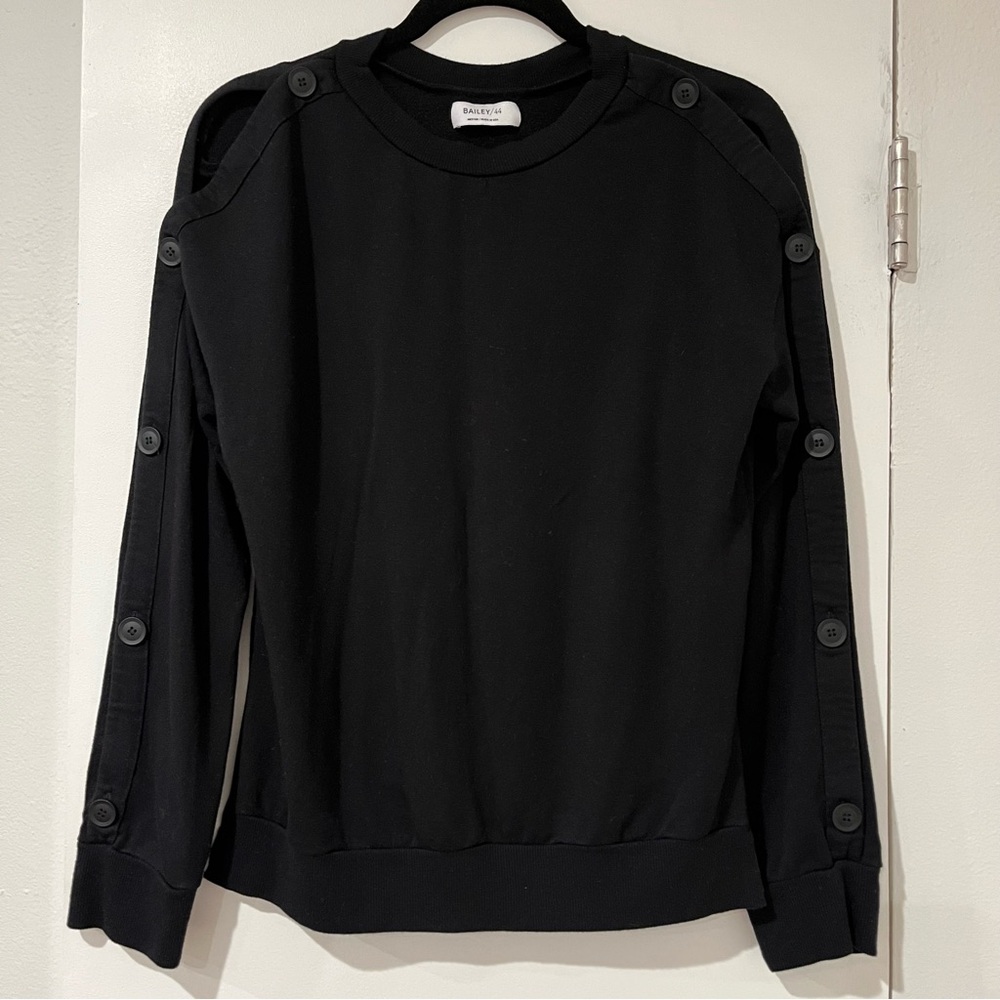 Bailey 44 Shoulder Hopper Cold Shoulder Button Sweatshirt Black M